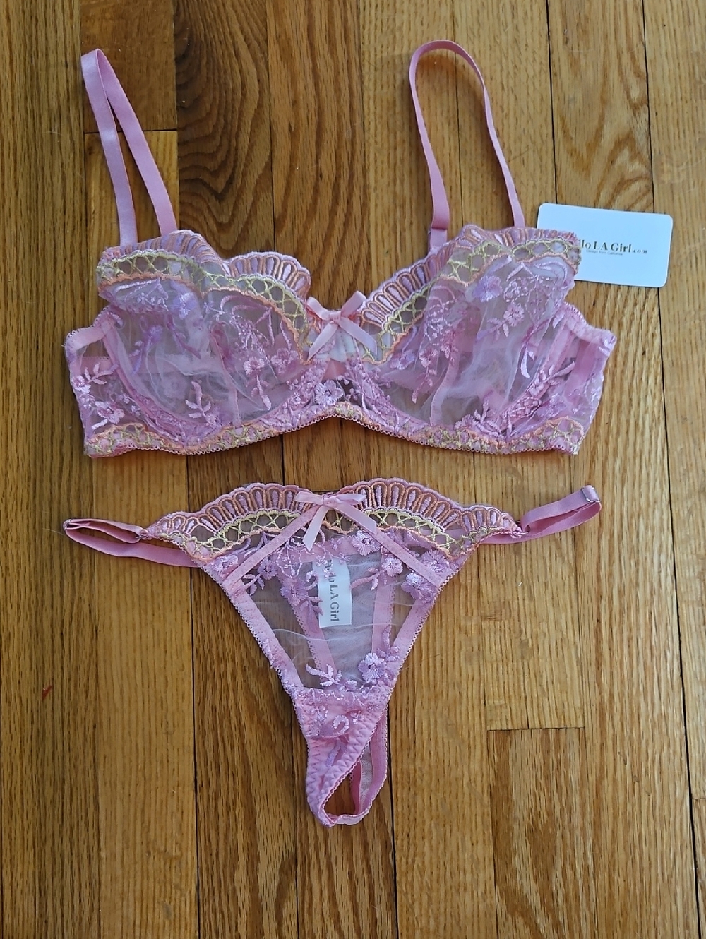NWT Hello LA Girl Pink Sheer Lace Underwire Bra & Thong Set - SMALL